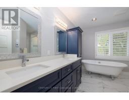 311 AMBLESIDE DRIVE - 18