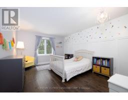 311 AMBLESIDE DRIVE - 20