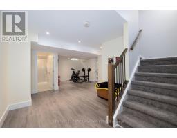 311 AMBLESIDE DRIVE - 27