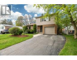 131 SCOTCHPINE CRESCENT - 3