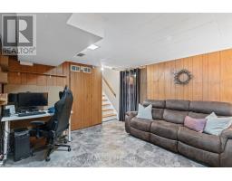 131 SCOTCHPINE CRESCENT - 30