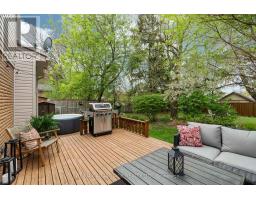 131 SCOTCHPINE CRESCENT - 31