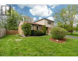 131 SCOTCHPINE CRESCENT - 4