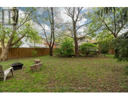 131 SCOTCHPINE CRESCENT - 43