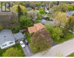 131 SCOTCHPINE CRESCENT - 46