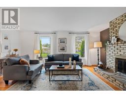 131 SCOTCHPINE CRESCENT - 9