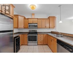 301 - 435 COLBORNE STREET - 12