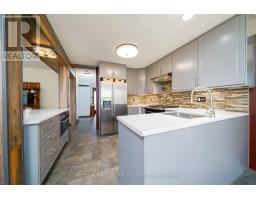 122 MORAINE COURT - 11