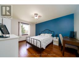 122 MORAINE COURT - 20