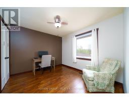 122 MORAINE COURT - 21