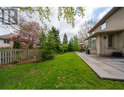 122 MORAINE COURT - 35