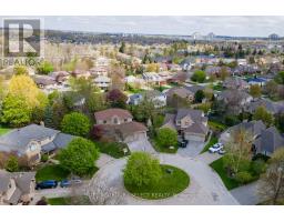 122 MORAINE COURT - 38