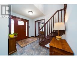 122 MORAINE COURT - 5