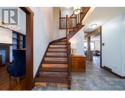 122 MORAINE COURT - 6