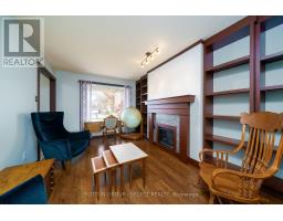 122 MORAINE COURT - 7