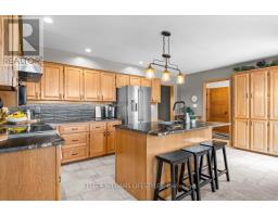 7512 ARKONA ROAD - 12