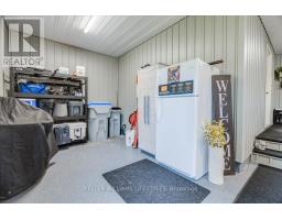 7512 ARKONA ROAD - 32