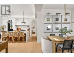 207 FOXBOROUGH PLACE - 2