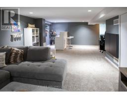 5 WINDING WOODS CRESCENT - 33