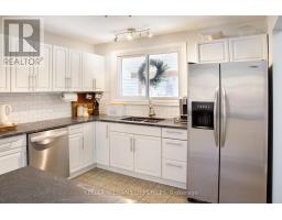 5 WINDING WOODS CRESCENT - 8