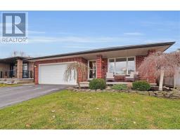 258 COLETTE DRIVE - 3
