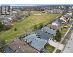 258 COLETTE DRIVE - 42