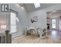 821 QUEENS AVENUE - 14