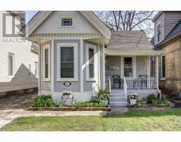 821 QUEENS AVENUE - 3