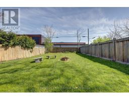 821 QUEENS AVENUE - 39