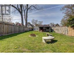 821 QUEENS AVENUE - 40