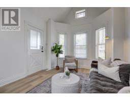 821 QUEENS AVENUE - 7