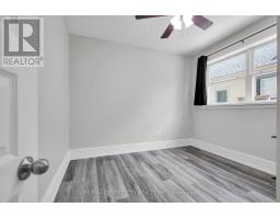 922 QUEENS AVENUE - 28