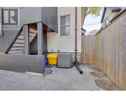 922 QUEENS AVENUE - 37