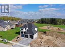 243 SONGBIRD LANE - 4