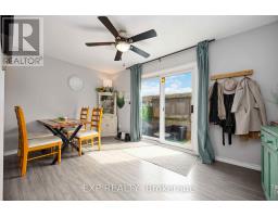 6 - 847 ROSS AVENUE - 14