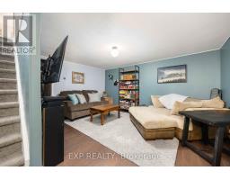 6 - 847 ROSS AVENUE - 25