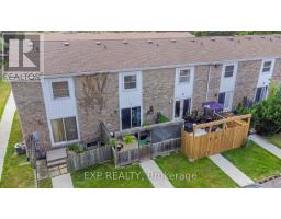 6 - 847 ROSS AVENUE - 36
