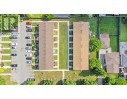 6 - 847 ROSS AVENUE - 37