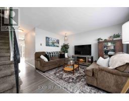 6 - 847 ROSS AVENUE - 7