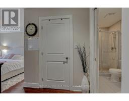 310 - 320 SUGARCREEK TRAIL - 18