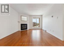 99 - 144 CONWAY DRIVE - 12