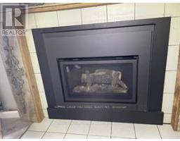 208 - 739 DEVERON CRESCENT - 5