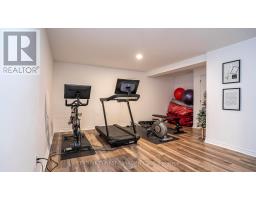 956 TRAILSWAY AVENUE - 30