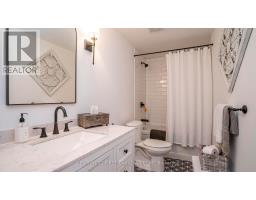 956 TRAILSWAY AVENUE - 40