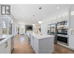 191 QUEEN STREET - 11