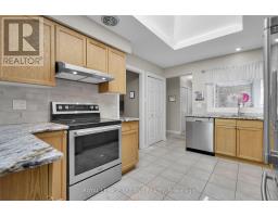 148 SPRINGFIELD CRESCENT - 6