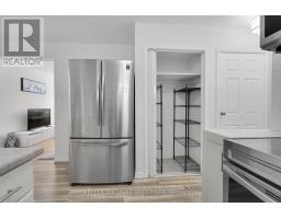 875 DEARNESS DRIVE - 18