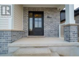 27 POSTMA CRESCENT - 3
