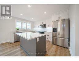 27 POSTMA CRESCENT - 8
