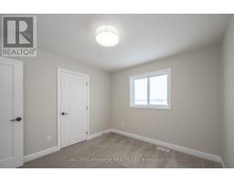 125 WATTS DRIVE - 20